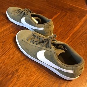 Men’s Nike SB Zoom Blazer Low GT Size 13